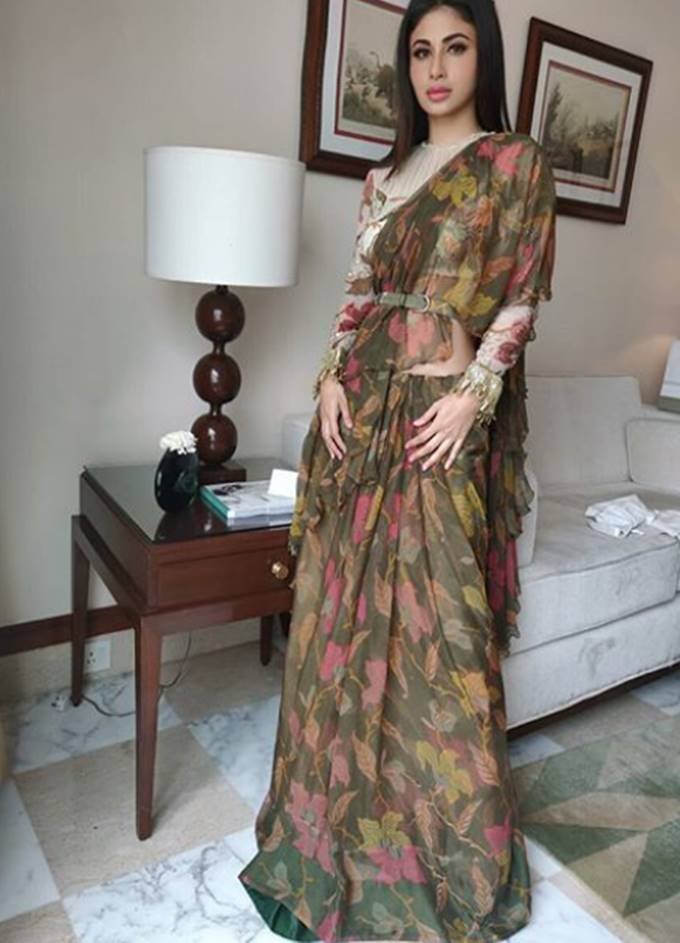 photos of Mouni roy, mouni new pictures, mouni from social media, mouni will take off your heart away, see pictures of gold actress mouni, mouni roy, entertainment news, bollywood news, television news, entertainment news, bollywood news, television news, entertainment news, bollywood news, television news, entertainment news, bollywood news, television news