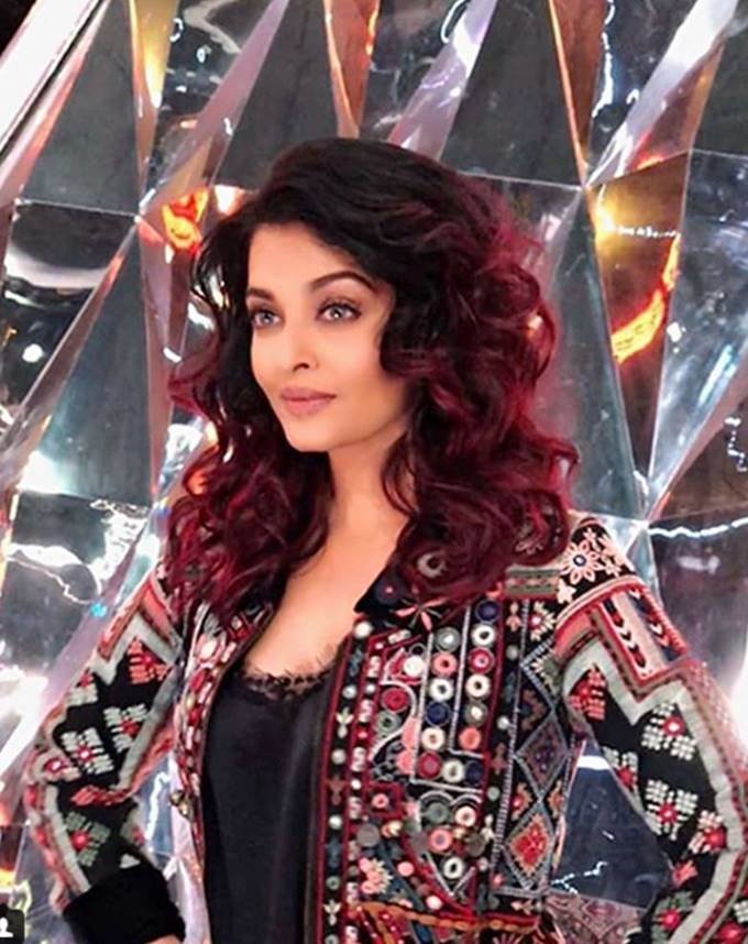 Fanney Khan, Fanney Khan team reached to Indian Idol, Indian Idol 10, Anil Kapoor, Aishwarya Rai Bachchan, Rajkummar Rao, Anu Malik, Vishal Dadlani, Neha Kakkar, Indian Idol 10, Anil Kapoor, Aishwarya Rai Bachchan and Rajkummar Rao , Anil Kapoor, Aishwarya Rai Bachchan and Rajkummar Rao, entertainment news, bollywood news, entertainment news, bollywood news