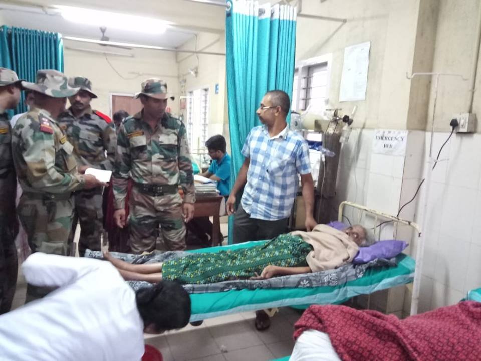 "kerala, kerala heavy rain, kerala flood, indian army, ndrf, p vijayan
