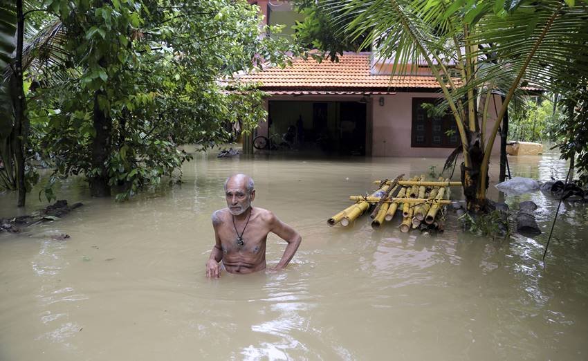 kerala floods, kerala floods 2018, kerala floods news, kerala floods relief fund, kerala floods video, kerala floods live updates, www.donation.cmdrf.kerala.gov.in, www.cmdrf.kerala.gov.in, kerala floods live, kerala floods donation, kerala rains, kerala rains news