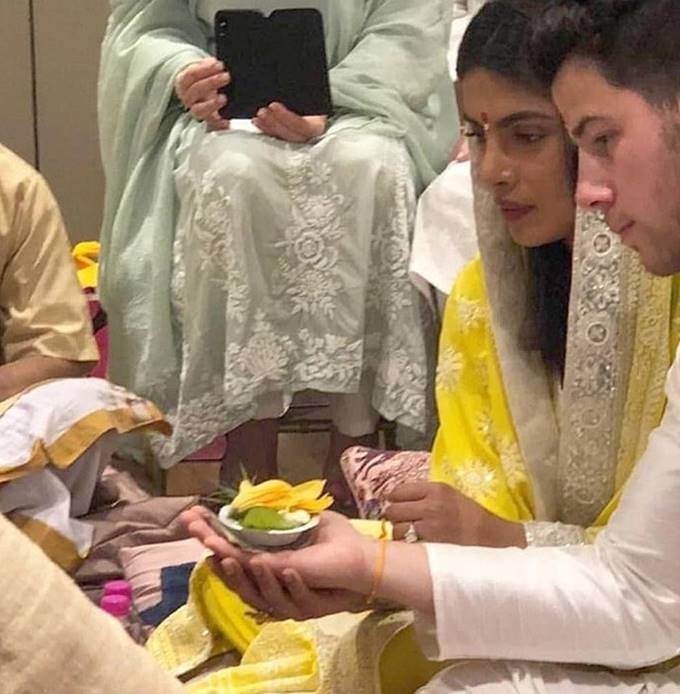 Priyanka Chopra Engaged, priyanka chopra nick jonas, priyanka chopra roka, priyanka chopra engagement, priyanka chopra engagement photos, priyanka chopra engagement video, priyanka chopra nick jonas sagai, priyanka chopra nick jonas engagement, priyanka chopra nick jonas wedding, priyanka chopra ki shadi, priyanka chopra ki sagai