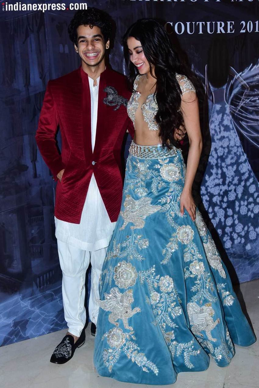 salman khan, katrina kaif, salman katrina, katrina salman, salman, katrina, salman katrina manish malhotra, katrina salman manish malhotra, manish malhotra fashion show, salman katrina photos, katrina salman images, salman katrina bharat, salman khan photos, katrina kaif photos, salman katrina showstopper
