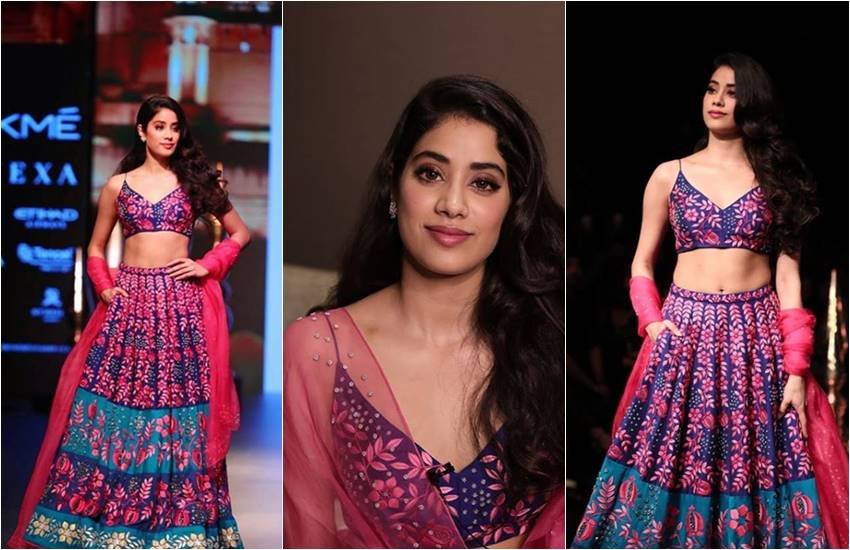 lakme fashion week 2018, Janhvi kapoor on lfw ramp walk, jahnvi as show stopper, janhvi kapoor ramp walk debut, actress of dhadak, actress janhvi kapoor cousin anshula, janhvi kapoor sister khushi kapoor, kapoor sisters cheer to actress jahnvi in lfw 2018, see pictures of lakme fashion week 2018, entertainment news, bollywood news, television news, entertainment news, bollywood khabren, entertainment news