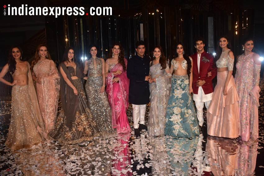 salman khan, katrina kaif, salman katrina, katrina salman, salman, katrina, salman katrina manish malhotra, katrina salman manish malhotra, manish malhotra fashion show, salman katrina photos, katrina salman images, salman katrina bharat, salman khan photos, katrina kaif photos, salman katrina showstopper