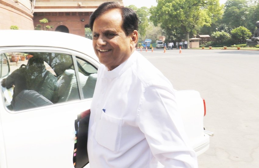 राज्यसभा सांसद अहमद पटेल (एक्सप्रेस आर्काइव फोटो) राज्यसभा सांसद अहमद पटेल (एक्सप्रेस आर्काइव फोटो)