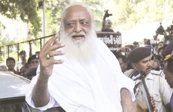 उम्र भर जेल में नहीं रहना चाहता नाबालिग से बलात्कार का दोषी आसाराम, लगाई दया याचिका