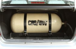 इन 4 बातों से कम हो जाता है सीएनजी गाड़ियों में आग लगने का खतरा