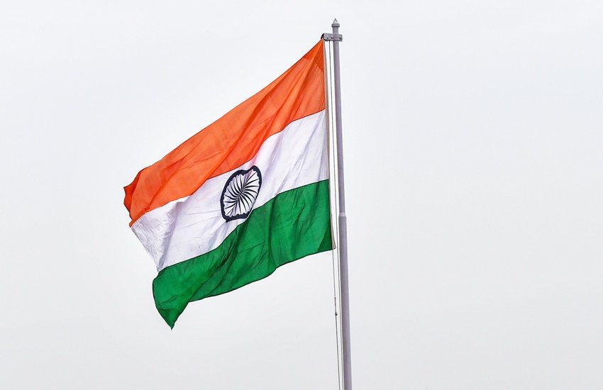 भारत का झंडा। (फोटो सोर्स- पीटीआई)