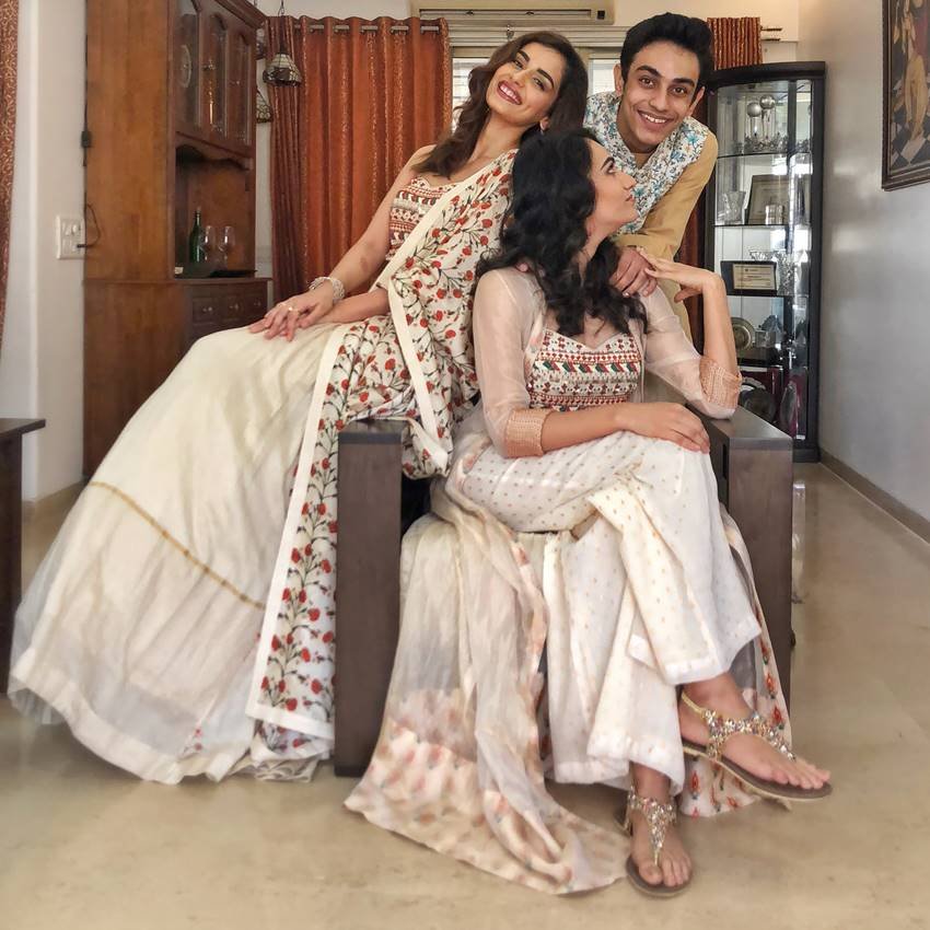 Manushi Chhillar, Manushi Chhillar latest photo, Manushi Chhillar sexy photos, Manushi Chhillar hot photos, Manushi Chhillar hot and sexy photos, Manushi Chhillar instagram