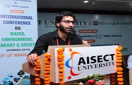 Mannan Wani, Aligarh Muslim University, AMU, Research Scholar, Gun Salute, Air Firing, Tribute, Terrorist, First Video, Video Viral, Proof, Terrorist, Takiprora, Kupwada, Jammu and Kashmir, State News, हिज्बुल मुजाहिद्दीन ,भारतीय सेना ,बुरहान वानी ,जम्मू-कश्मीर पुलिस ,अल्ताफ कचरू ,operational commander ,Jammu Kashmir ,Burhan Vani ,Anantnag Encounter ,altaf kachroo ,state News, state News in Hindi, Latest state News, state Headlines, राज्य समाचार, India News, National News, Hindi News