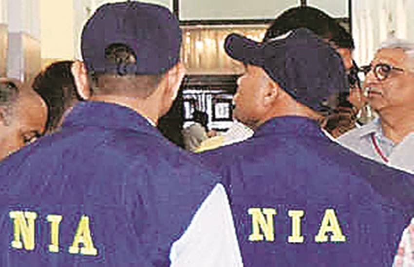 पहले भी जेहाद के लिए दो बार सीरिया जाने की कोशिश कर चुके 24 वर्षीय अब्दुल्ला बासित सहित इस्लामिक स्टेट (आइएस) के दो चरमपंथियों को राष्ट्रीय जांच एजंसी (एनआइए) ने रविवार को हैदराबाद में गिरफ्तार कर लिया। 