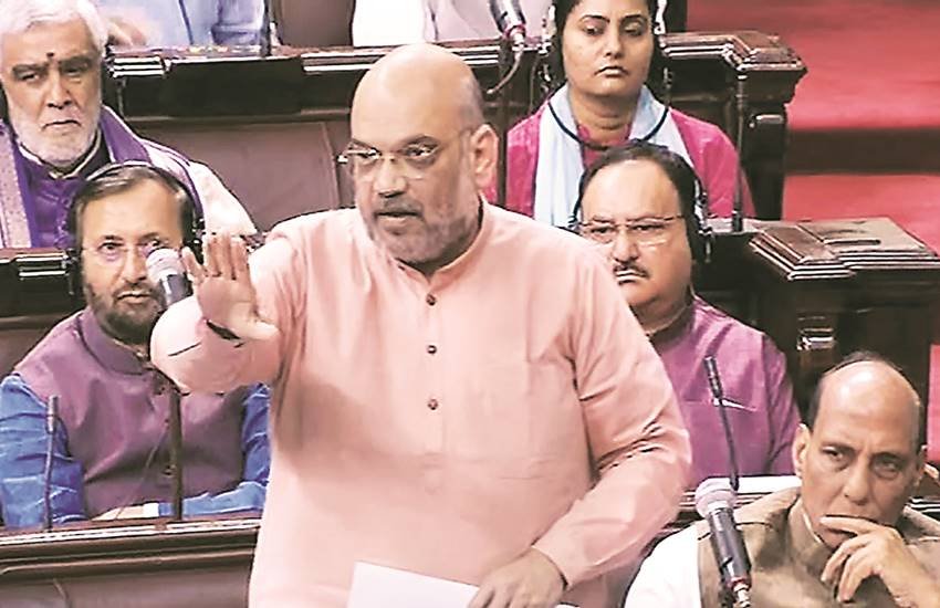 असम की राष्ट्रीय नागरिक पंजिका (एनआरसी) के मुद्दे पर भाजपा अध्यक्ष अमित शाह ने कहा कि हमारा पहले भी मत था कि बांग्लादेशी घुसपैठियों को देश में रहने का कोई अधिकार नहीं है और अब भी मानते हैं कि एनआरसी को पूरी तरह से लागू किया जाना चाहिए।  असम की राष्ट्रीय नागरिक पंजिका (एनआरसी) के मुद्दे पर भाजपा अध्यक्ष अमित शाह ने कहा कि हमारा पहले भी मत था कि बांग्लादेशी घुसपैठियों को देश में रहने का कोई अधिकार नहीं है और अब भी मानते हैं कि एनआरसी को पूरी तरह से लागू किया जाना चाहिए।