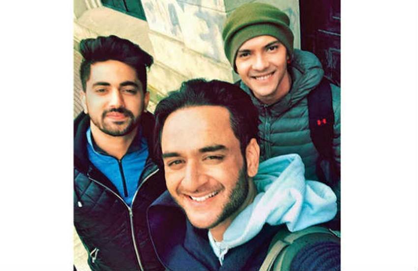 आदित्य नारायण और विकास गुप्ता इस शो के दौरान हुए घायल आदित्य नारायण और विकास गुप्ता इस शो के दौरान हुए घायल