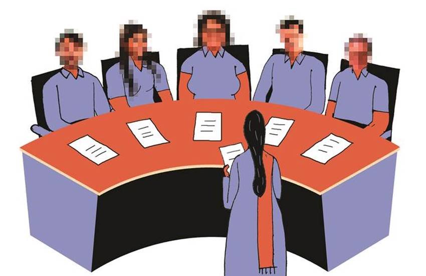 अभ्यर्थियों ने कॉलेज प्रशासन पर मिलीभगत से अपने अस्थायी कर्मचारी को स्थायी करने का आरोप लगाया। अभ्यर्थियों ने कॉलेज प्रशासन पर मिलीभगत से अपने अस्थायी कर्मचारी को स्थायी करने का आरोप लगाया।