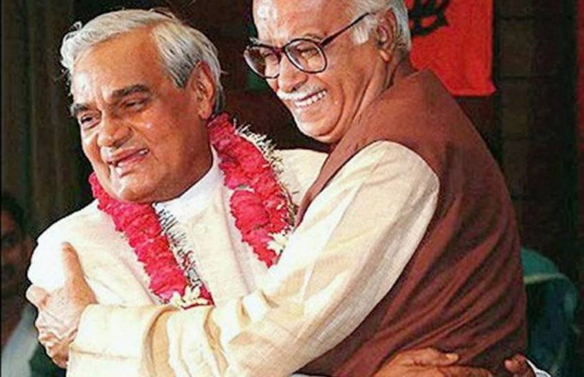 Atal Bihari Vajpayee Health Live Update: अटल बिहारी वाजपेयी और लालकृष्ण आडवाणी की जोड़ी सियासी गलियारे में हमेशा चर्चित रही है।
