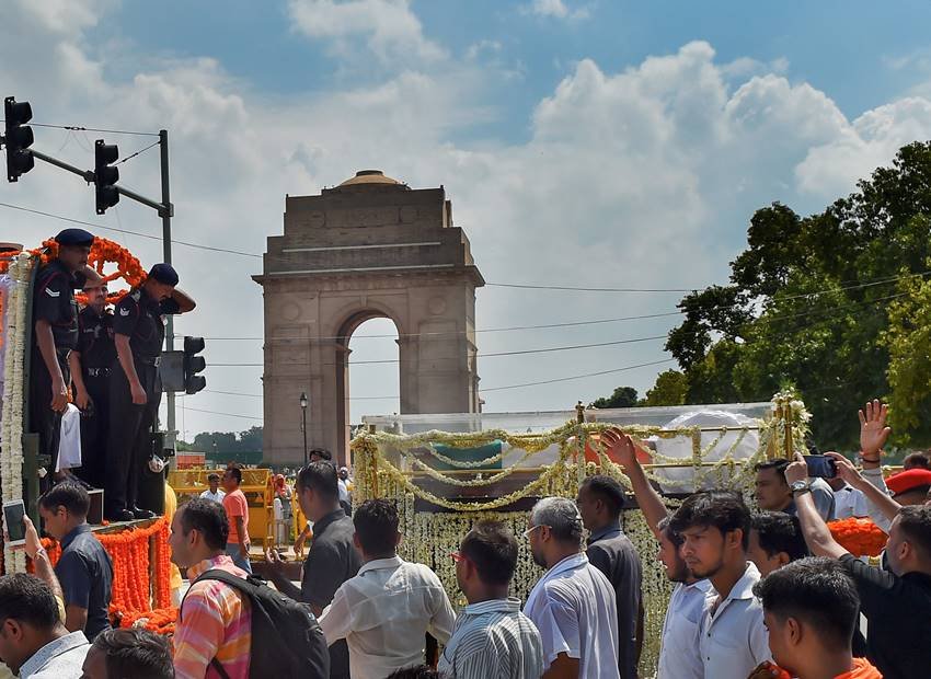अटल बिहारी वाजपेयी, atal bihari vajpayee, atal bihari vajpayee death, अटल बिहारी वाजपेयी फ्यूनरल, atal bihari vajpayee news in hindi, atal bihari vajpayee funeral video live, atal bihari vajpayee funeral live, atal bihari vajpayee latest news, अटल बिहारी वाजपेयी डेथ न्यूज़, atal bihari vajpayee death news, atal bihari vajpayee passes away, atal bihari vajpayee dead, atal bihari vajpayee, atal bihari vajpayee image, atal bihari vajpayee photos, atal bihari vajpayee pics, atal bihari vajpayee news"