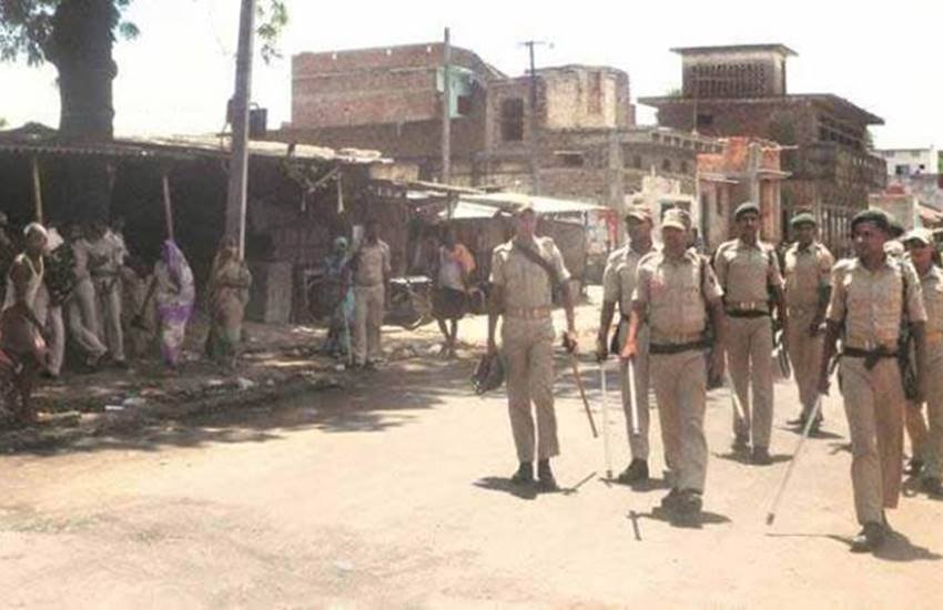 कानून-व्यवस्था के मोर्चे पर सरकार नाकाम हो चुकी है। 