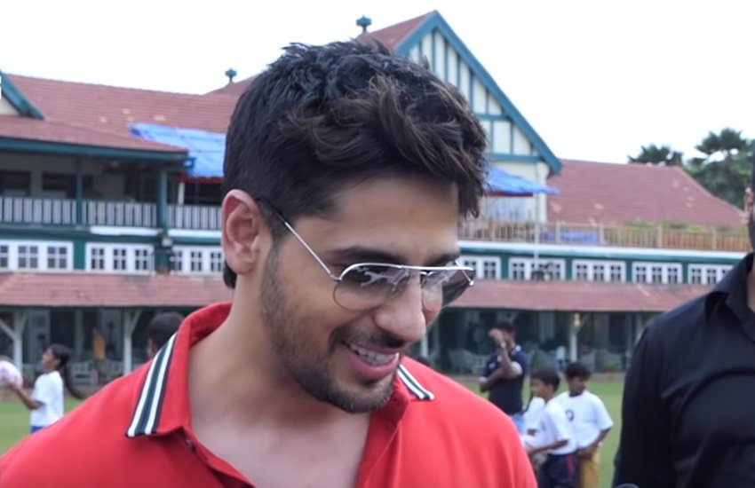 सोर्स : यूट्यूब