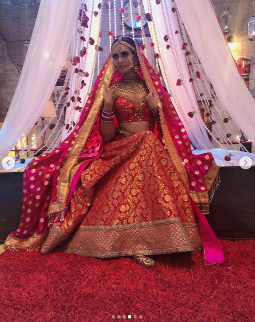 karishma tanna, karishma tanna photos, karishma tanna latest photos, karishma tanna instagram, karishma tanna qayamat ki raat, karishma tanna star plus, karishma tanna gauri