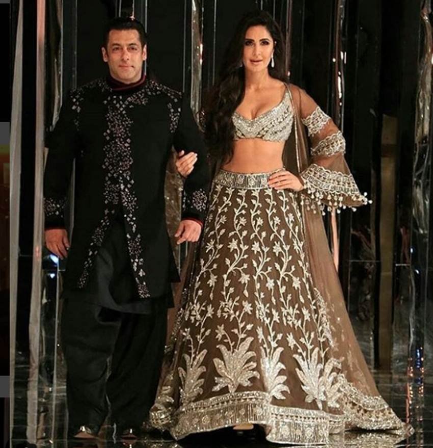 salman khan, katrina kaif, salman katrina, katrina salman, salman, katrina, salman katrina manish malhotra, katrina salman manish malhotra, manish malhotra fashion show, salman katrina photos, katrina salman images, salman katrina bharat, salman khan photos, katrina kaif photos, salman katrina showstopper