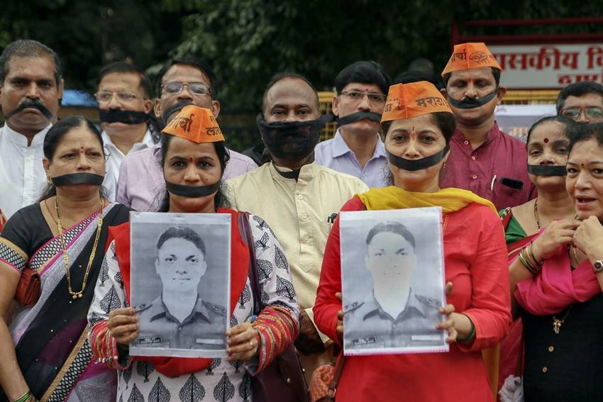 Major Kaustubh Prakash Kumar Rane, Major Kaustubh, Mrs Kanika Rane, Wife of Major Kaustubh rane, Gurez Sector, jammu kashmir, Hindi news, Mumbai news, News in Hindi, Jansatta"