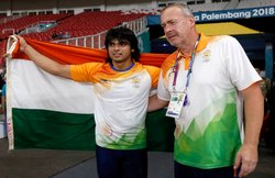 Asian Games 2018: एशियन गेम्स में भारत को आठवां गोल्ड, भाला फेंक प्रतियोगिता में नीरज चोपड़ा ने जीता सोना