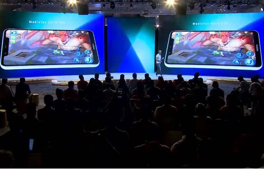 Nokia 5.1 Plus में 5.8 इंच का एचडी+ (720x1520 पिक्सल) डिस्प्ले है। इस पर 2.5D गोरिल्ला ग्लास प्रोटेक्शन भी मिलेगा। इसकी डिस्प्ले iPhone X जैसी है।