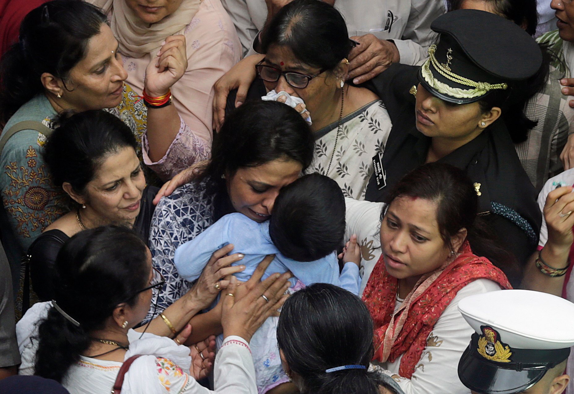 Major Kaustubh Prakash Kumar Rane, Major Kaustubh, Mrs Kanika Rane, Wife of Major Kaustubh rane, Gurez Sector, jammu kashmir, Hindi news, Mumbai news, News in Hindi, Jansatta"