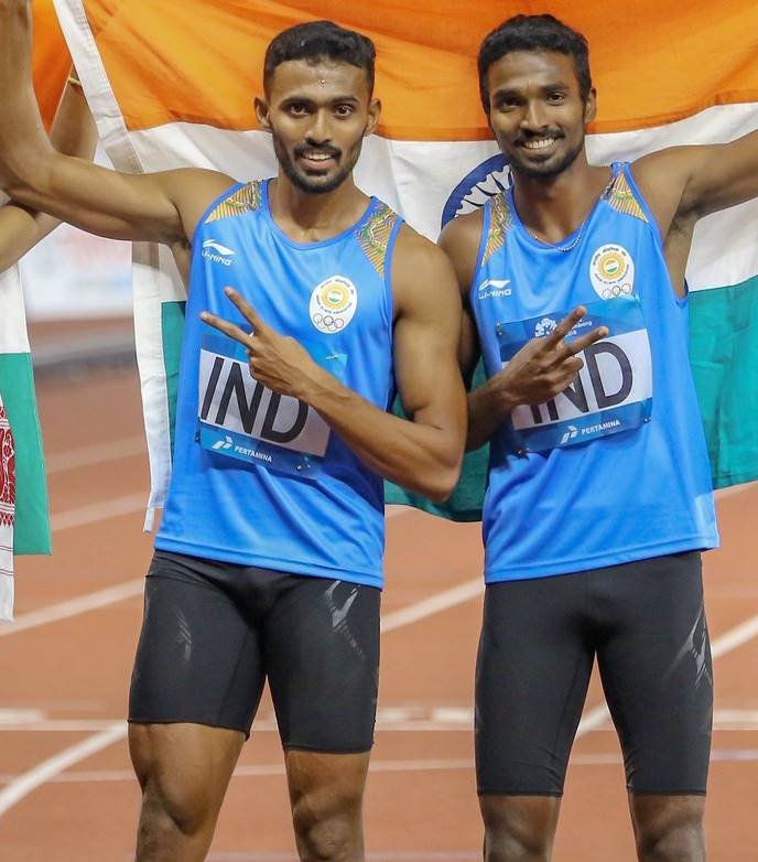 तीसरे (junior commissioned officer) नायब सूबेदार अरोकिया राजीव हैं जिन्होंने 4X400 की रिले रेस में सिल्वर मेडल अपने नाम किया है। जवान राजीव तिरुचनापल्ली के निवासी हैं। इस दौरान उनके साथ एथलीट मोहम्मद अनस साथ में रहे।