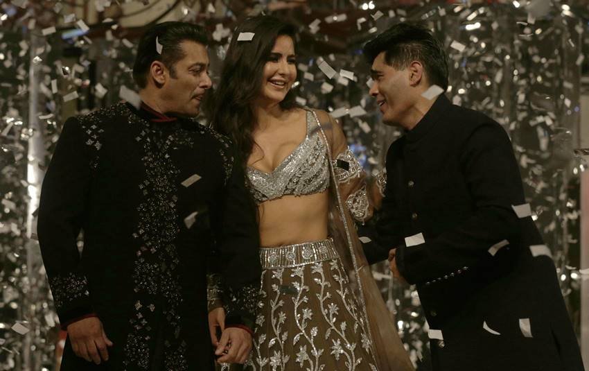salman khan, katrina kaif, salman katrina, katrina salman, salman, katrina, salman katrina manish malhotra, katrina salman manish malhotra, manish malhotra fashion show, salman katrina photos, katrina salman images, salman katrina bharat, salman khan photos, katrina kaif photos, salman katrina showstopper