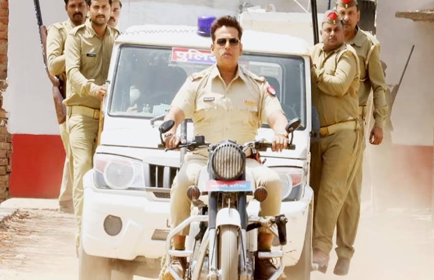 सनकी दरोगा बने रवि किशन 
