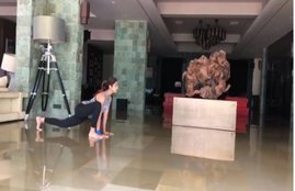 shilpa shetty, yoga, actress