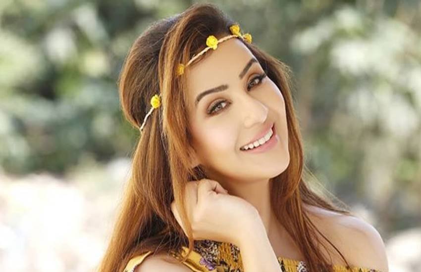 shilpa shinde, shilpa shinde, bold and beautiful shilpa shinde, shilpa share a selfie picture, shilpa on social media, shilpa trolled in social media,television news, bollywood news, television news, entertainment news, bollywood news, television news, entertainment news, bollywood news, television news