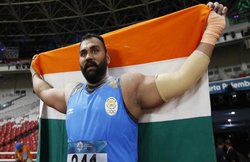 Asian Games 2018: कैंसर से जूझ रहा पिता, बेटे ने जीता गोल्ड