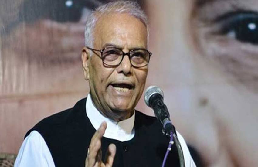 पीएम मोदी की लोग जब तक पूजा करते हैं जब तक वह इस पद काबिज हैं, इसके बाद नहीं। यशवंत सिन्हा