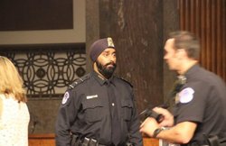 डोनाल्ड ट्रंप की सुरक्षा में पहली बार कोई सिख और वह भी भारतीय, 84 दंगों के बाद पलायन कर गया था परिवार