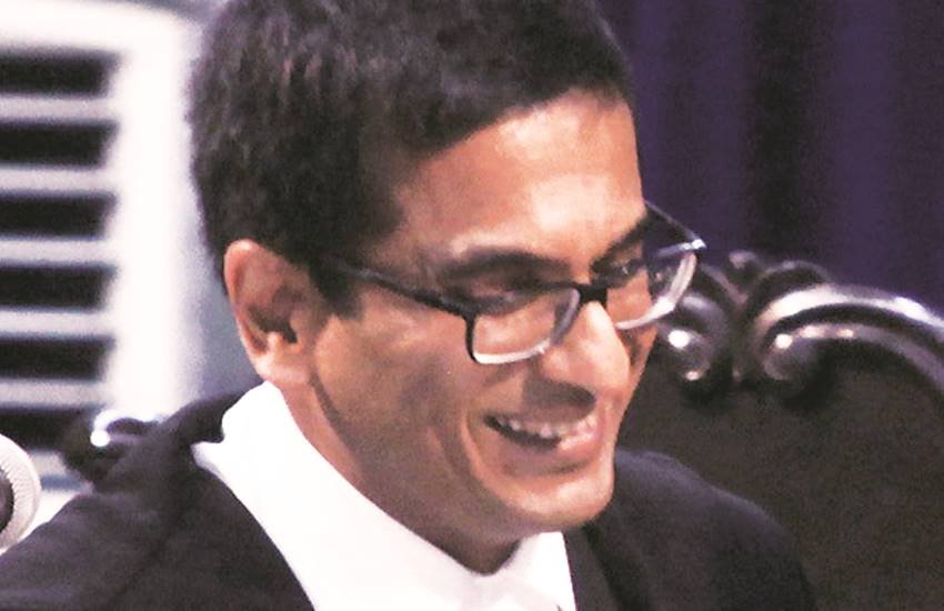 सुप्रीम कोर्ट के जज जस्टिस डी वाई चंद्रचूड़।