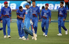 Mahendra Singh Dhoni, Batsman, India, Domestic Cricket, Batting, Practice, Suggestion, Sunil Gavaskar, Former Indian Player, Sports News, Cricket News, Hindi News