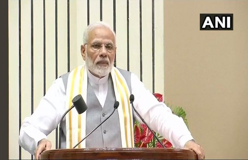 पीएम मोदी का कांग्रेस पर हमला 