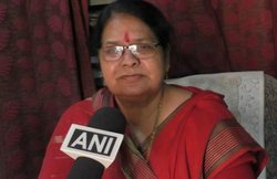 मध्य प्रदेश: कैबिनेट मंत्री का दर्जा प्राप्‍त पद्मा शुक्‍ला का इस्‍तीफा, भाजपा की प्राथमिक सदस्‍यता भी छोड़ी
