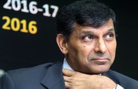 Economical Growth, Economy, Growth, Decline, Raghuram Rajan, Former RBI Governor, Policy, RBI, NPA, Banks, Industry, Credit, Loan, Large Scale Industries, Small Scale Industries, Medium Scale Industries, Niti Aayog, Vice Chairman, Rajiv Kumar, Claim, Business News, National News, Hindi News