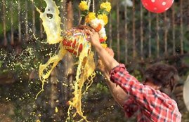 Shahrukh Khan Dahi Handi