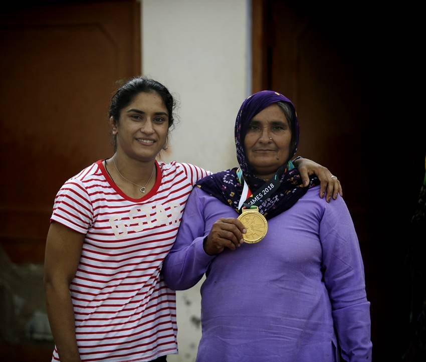 vinesh phogat, vinesh phogata asian games, vinesh phogat balali, first indian woman wrestler, first indian woman wrestler gold medal, asian games, olympic gold