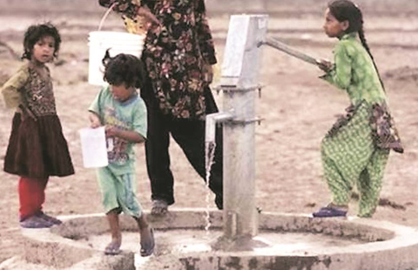 प्रदेश में साफ पेयजल की योजनाओं के लिए तीन साल में ही केंद्र ने राष्ट्रीय ग्रामीण पेयजल कार्यक्रम के तहत 3166 करोड़ रुपए की राशि आबंटित की है।