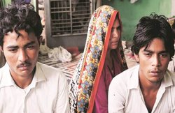 अलवर : पहलू खान के बेटों समेत गवाहों पर हमला, बिना नंबर प्लेट की गाड़ी से आए थे बदमाश