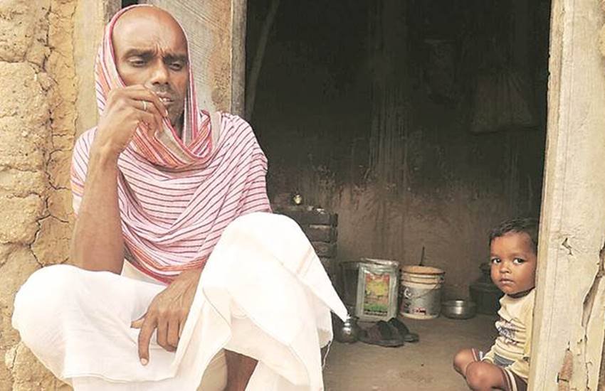 बिमला का 43 वर्षीय बेटा अबीर (Express photo) 