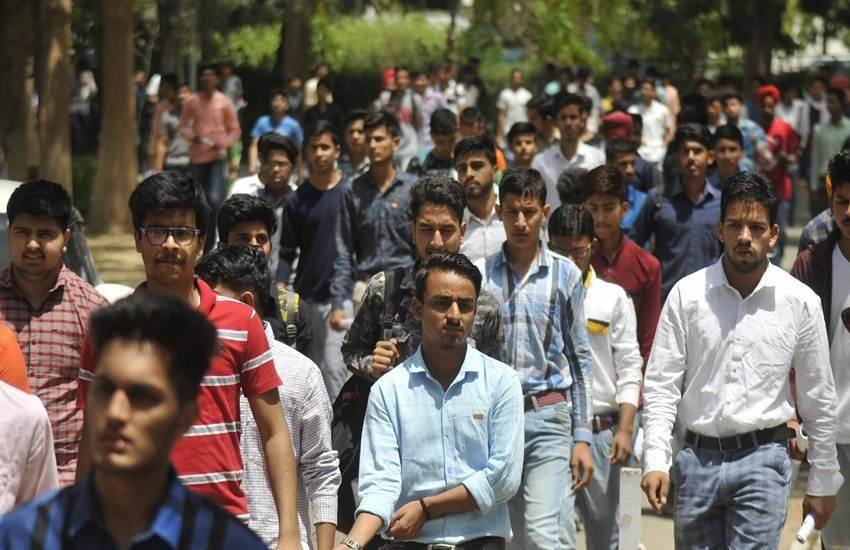 लिखित परीक्षा क्वॉलिफाई करने वाले फिजिकल टेस्ट देंगे।