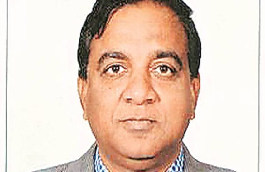 mecca masjid blast, mecca masjid blast case, mecca blast judge, judge Ravinder Reddy, Ravinder Reddy resigns, BJp, news in Hindi, Hindi news, Jansatta mecca masjid blast, mecca masjid blast case, mecca blast judge, judge Ravinder Reddy, Ravinder Reddy resigns, BJp, news in Hindi, Hindi news, Jansatta