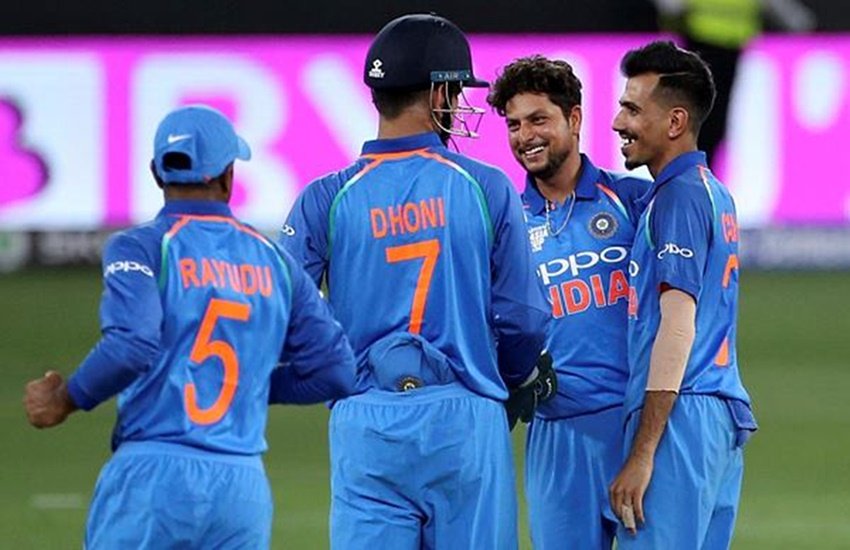 Kuldeep Yadav, mahendra singh dhoni