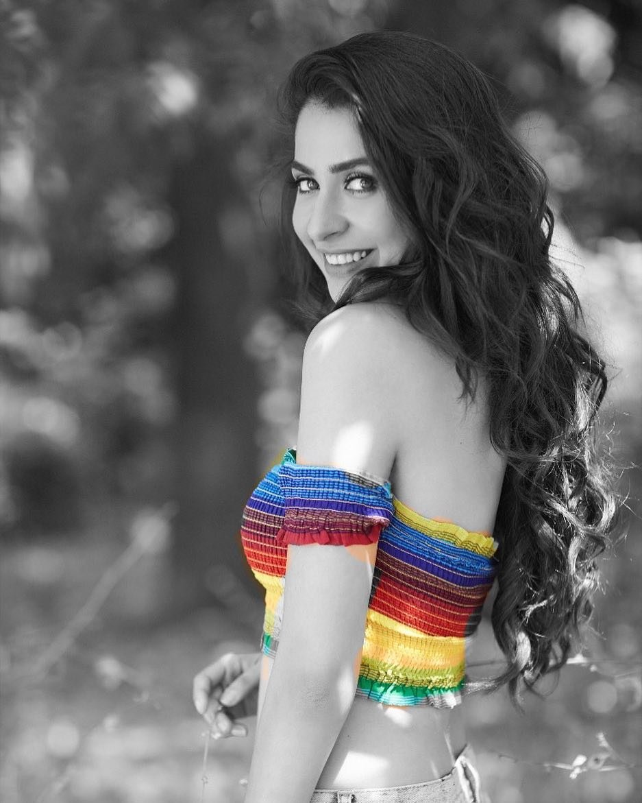 Kabhi Khushi Kabhie Gham Actress Malvika raj, Jayadev actress malvika, malvika raaj hot pics, malvika raaj upcoming movie, malvika raaj movie with emraan hashmi